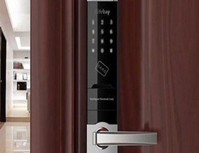 官渡24小时上门开锁公司